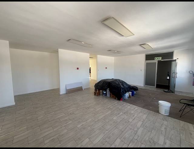 182M² OFFICE TO LET IN AUDAS ESTATE